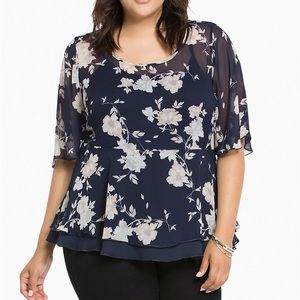 Torrid flowy top